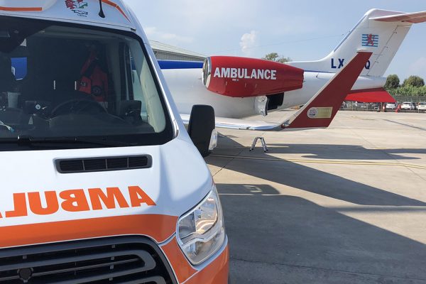 aero-ambulanza-01
